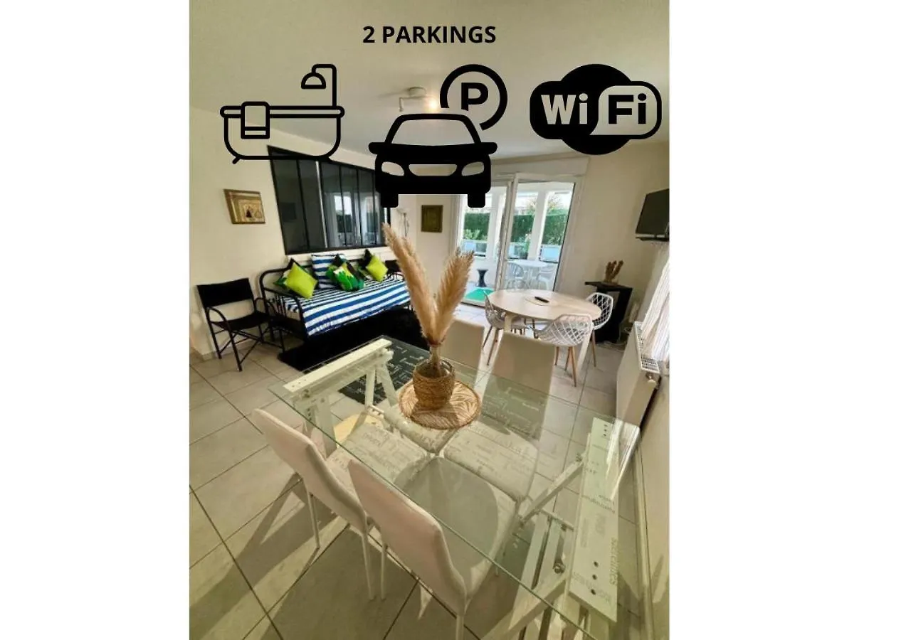 3 Chambres, Metro Tram A 50 M, Double Parking Prive ! Vaulx-en-Velin